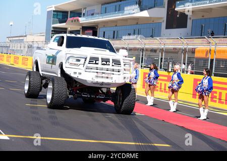 Austin, Texas, USA. Oktober 2024. 20. Oktober 2024: Lance Walks Nummer 18 für die Fahrerparade während des Formel 1 Pirelli United States Grand Prix 2024 auf dem Circuit of the Americas in Austin Texas. Brook Ward/scheinbare Media Group (Kreditbild: © AMG/AMG via ZUMA Press Wire) NUR REDAKTIONELLE VERWENDUNG! Nicht für kommerzielle ZWECKE! Stockfoto