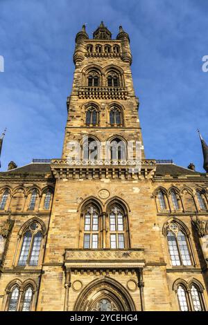 Glasgow, UK, 6. Dezember 2023: Die Universität Glasgow. Historisches Gebäude Stockfoto