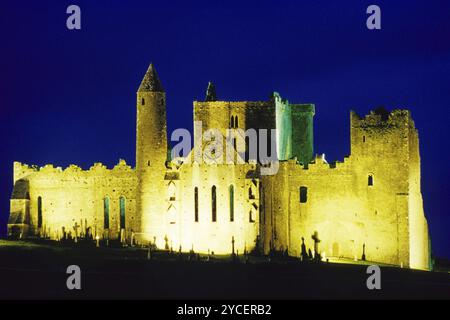 Rock of Cashel bei Nacht, Irland, Europa Stockfoto