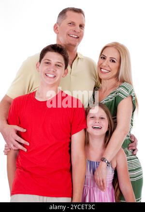 In voller Länge Portrait von einer glücklichen Familie isoliert auf weißem Hintergrund Stockfoto