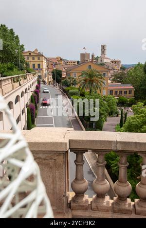 Blick auf die Altstadt, Parfümstadt Grasse, Provence-Alpes-Cote d'Azur, Frankreich Stockfoto