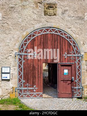 Deutschland, Thüringen, die Veste Heldburg war eine hochmittelalterliche Hügelburg, die im 16. Jahrhundert als Renaissanceschloss umgebaut wurde; in der Veste befindet sich das Deutsche Schlossmuseum, das im September 2016 eröffnet wurde Stockfoto