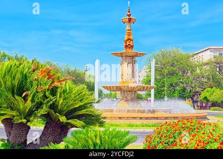 Brunnen der Vier Jahreszeiten (Fuente de Las Cuatro Estaciones) im Zentrum von Sevilla, Spanien. Stockfoto