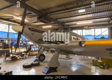 England, Kent, Thanet, Ramsgate, Manston, das Spitfire and Hurricane Memorial Museum, Ausstellung des historischen Hawker Hurricane Plane aus dem Zweiten Weltkrieg Stockfoto