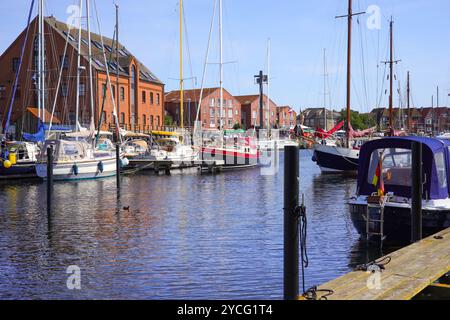 Blick auf den Yachthafen 'Orth' auf der ostseeinsel Fehmarn, Deutschland Stockfoto