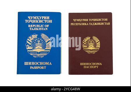 Tadschikistan Pässe isoliert auf weißem Hintergrund Stockfoto