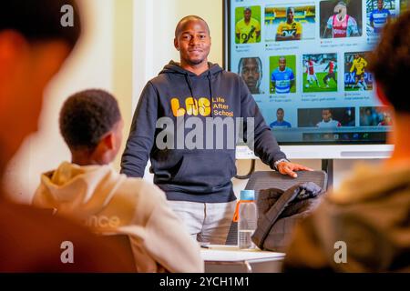 Amsterdam, Niederlande. Oktober 2024. AMSTERDAM, 23-10-2024, Saison 2024/2025, Fußball, Porträt von Ruben Ligeon. Beschreibung: Pro Shots/Alamy Live News Stockfoto