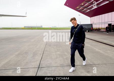 Amsterdam, Niederlande. Oktober 2024. AMSTERDAM, NIEDERLANDE - 23. OKTOBER: David Moller Wolfe von AZ Alkmaar vor dem Spiel der UEFA Europa League 2024/25 League Phase MD3 gegen Tottenham Hotspur in Schiphol am 23. Oktober 2024 in Amsterdam, Niederlande. (Foto von Ed van de Pol/Orange Pictures) Credit: Orange Pics BV/Alamy Live News Stockfoto