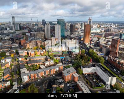 Luftbild der Stadt Birmingham im Herbst Stockfoto