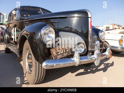 SAMARA, RUSSLAND - 16. JUNI: Rallye der Retro-Autos Peking-Paris 2013 , 16. Juni 2013 in Samara, Russland. Studebaker President 1940 Y Stockfoto