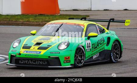 Hockenheim, Deutschland. Oktober 2024. James Kellett (GBR), 20.10.2024, Hockenheim (Deutschland), Motorsport, Porsche Carrera Cup Deutschland, Hockenheimring 2024 Credit: dpa/Alamy Live News Stockfoto