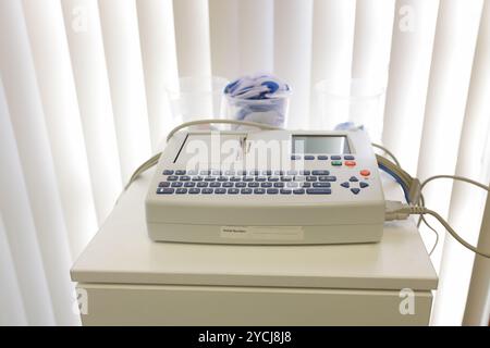 Schiller in 101SCM Electocardiograph Maschine ECG Stockfoto