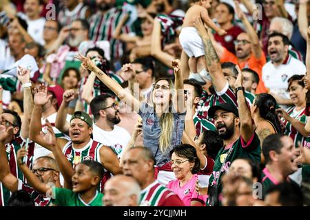 Rio, Brasilien - 22. oktober 2024: Fans im Match zwischen Fluminense x Athletico-PR bei der brasilianischen Meisterschaft, 17. Runde im Maracana-Stadion Stockfoto