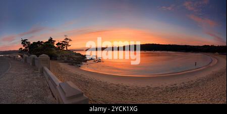 Sunrise Balmoral Beach Panorama Australien Stockfoto