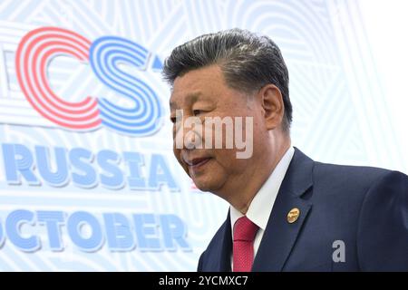 Kasan, Russland. Oktober 2024. Der chinesische Präsident Xi Jinping trifft am zweiten Tag des 16. BRICS-Gipfels im Kasaner Kreml am 23. Oktober 2024 in Kasan, Tatarstan, Russland ein. Quelle: Kirill Zykov/Brics-Russia2024.Ru/Alamy Live News Stockfoto