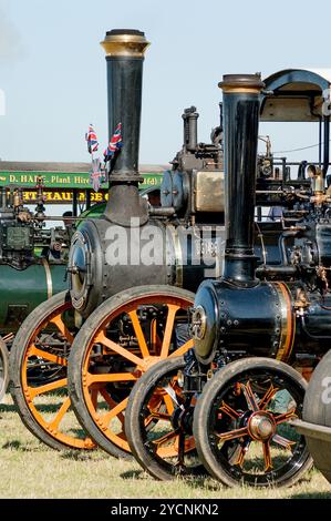 Dampflokomotiven auf der Ackworth Classic Vehicle Rally, West Yorkshire, Großbritannien im Jahr 2005 Stockfoto