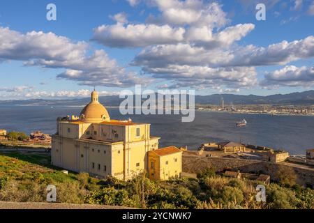 Alte Kathedrale von Santo Stefano, Schloss von Milazzo, Milazzo, Messina, Sizilien, Italien Stockfoto