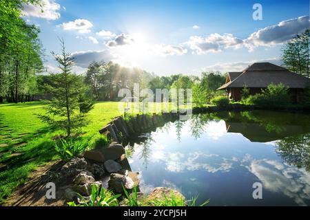 Badehaus in der Nähe des Sees Stockfoto