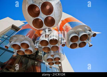 Details des Raum-Triebwerk über blauen Himmelshintergrund Stockfoto