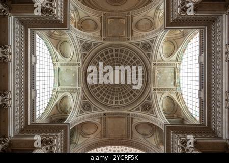 Innenansicht der Kuppel, National Hall of Fame Panthéon, Montagne Sainte-Geneviève, Hügel von Saint Genevieve, Paris, Frankreich, Europa Stockfoto