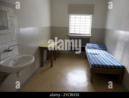 Berlin, 12.09.2008, Gefängniszelle des ehemaligen Zentralgefängnisses des Ministeriums für Staatssicherheit, MfS in Berlin Hohenschoenhausen, Berlin, Deutschland, Euro Stockfoto