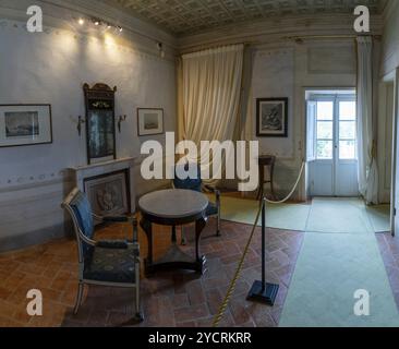 Portoferraio, Italien, 14. November 2023: Innenansicht der Sommerresidenz Villa San Martino auf der Insel Elba von Napoleon Bonaparte, Europa Stockfoto