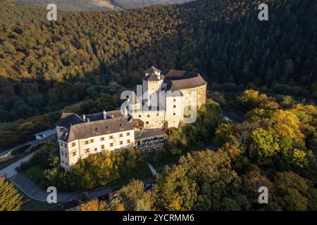 Lockenhaus, Österreich, 7. Oktober 2022: Blick auf die Burg Lockenhaus im Burgenland Österreich, Europa Stockfoto