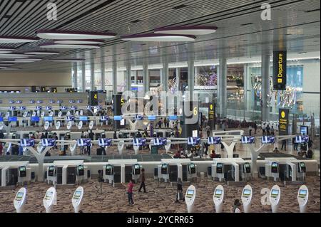 31. Oktober 2017, Singapur, Republik Singapur, Asien, Ansicht der Abflugebene des neuen Terminals 4 am Changi International Airport in Singapur Stockfoto