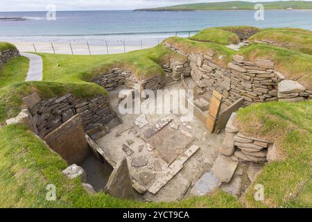 Skara Brae ist eine etwa 5000 Jahre alte neolithische Siedlung auf den Orkney-Inseln in Schottland, Großbritannien Stockfoto