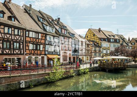 Malerische bunte Fachwerkhäuser, La Petite Venise, Colmar, Elsass, Unterrhein, Frankreich Stockfoto