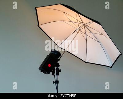 Lichtblitze und Sonnenschirme Stockfoto