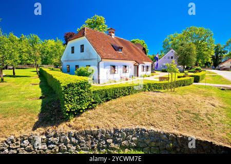 Dorf von Kumrovec und Josip Broz Tito Geburtshaus anzeigen Stockfoto