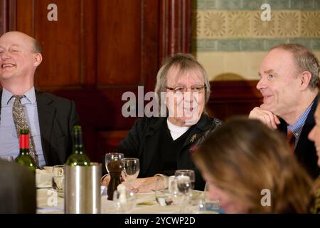 Bill Wyman beim Oldie Literary Lunch 10/24 Stockfoto