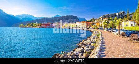 Lago di Garba Stadt Torbole Panoramaaussicht Stockfoto