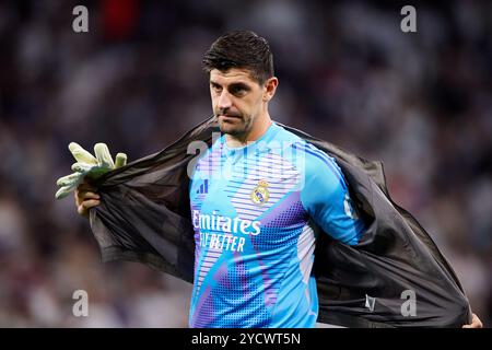 MADRID, SPANIEN - 22. OKTOBER: Thibaut Courtois von Real Madrid während des MD3-Spiels der UEFA Champions League 2024/25 zwischen Real Madrid C.F. und Borussia Dortmund im Estadio Santiago Bernabeu am 22. Oktober 2024 in Madrid. (Foto von QSP) Stockfoto