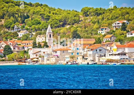 Prvic Luka insel Village Waterfront anzeigen Stockfoto