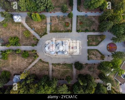 Cenital Drohne Blick auf das Kloster Curtea de Arges, Rumänien. Horizontales Foto Stockfoto