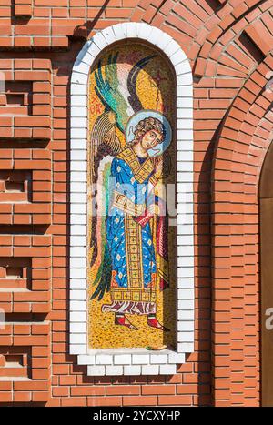 Mosaik Symbol auf der Mauer der Orthodoxen Kirche Stockfoto