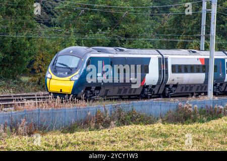 Avanti Pendolino Kippzug. Stockfoto