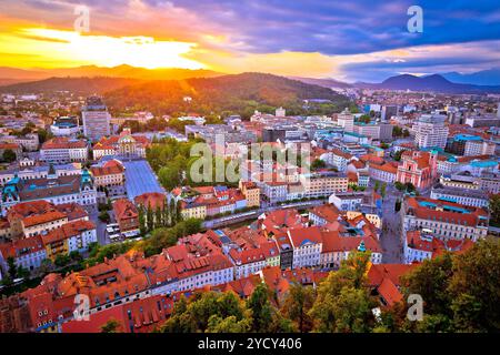 Sonnenuntergang über Ljubljana Luftaufnahme Stockfoto