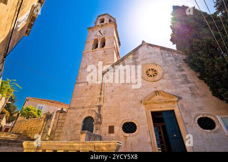 Stadt Cavtat Stein Kirche Blick Stockfoto