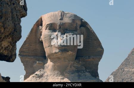 Tourismus in Ägypten Ein allgemeiner Blick auf die Sphinx- und Gizeh-Pyramiden in Ägypten, 24. Oktober 2024. Nach Angaben des stellvertretenden Ministers für Tourismus und Antiquitäten für Tourismusangelegenheiten, Ghada Shalaby, ist die Zahl der Touristen, die Ägypten in den ersten vier Monaten des Jahres 2024 besuchten, im Vergleich zum Vorjahreszeitraum um 27 Prozent gestiegen. Gizeh Ägypten Copyright: XMatrixxImagesx/xKhaledxElfiqix Stockfoto