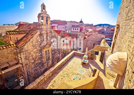 Dubrovnik historische Architektur Blick von der Stadtmauer Stockfoto