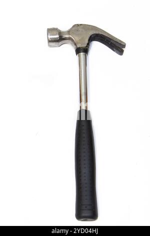 Hammer auf weißem Hintergrund. Reparaturen. Werkzeuge für die Reparatur Stockfoto
