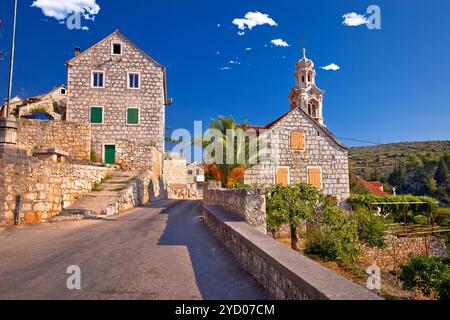 Dorf Lozisca auf der Insel Brac street view Stockfoto