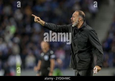 Porto, Portugal. Oktober 2024. Porto, 24/10/2024 - der Futebol Clube do Porto hat Hoffenheim heute Abend im Estádio do Dragão in einem Spiel zur dritten Runde der Europa League 2024/25 ausgetragen. Quelle: Atlantico Presse Lda/Alamy Live News Stockfoto