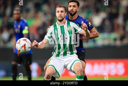 UNGARN, BUDAPEST, Ferencvaros TC gegen OGC Nizza - UEFA Europa League 2024/2025 24. Oktober 2024 in Budapest, Ungarn: UEFA Europa League Spiel zwischen Ferencvaros und Nizza in der Groupama Arena an. Stockfoto