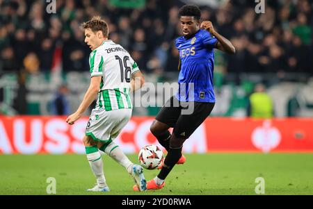 UNGARN, BUDAPEST, Ferencvaros TC gegen OGC Nizza - UEFA Europa League 2024/2025 24. Oktober 2024 in Budapest, Ungarn: UEFA Europa League Spiel zwischen Ferencvaros und Nizza in der Groupama Arena an. Stockfoto