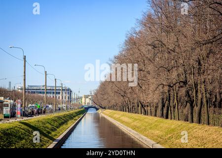 Lebyazhya-Kanal von St. Petersburg. Peter-Kanäle. Stadtwasser. Die Architektur der Stadt. 23. April 2018, Russland, St. Petersb Stockfoto