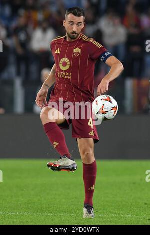 Rom, Latium. Oktober 2024. Bryan Cristante von AS Roma während der ersten Qualifikationsrunde der Europa League - Spiel im dritten Legs zwischen Roma und Dynamo Kiyv im Olympiastadion, Italien, 24. Oktober 2024. Gutschrift: massimo insabato/Alamy Live News Stockfoto